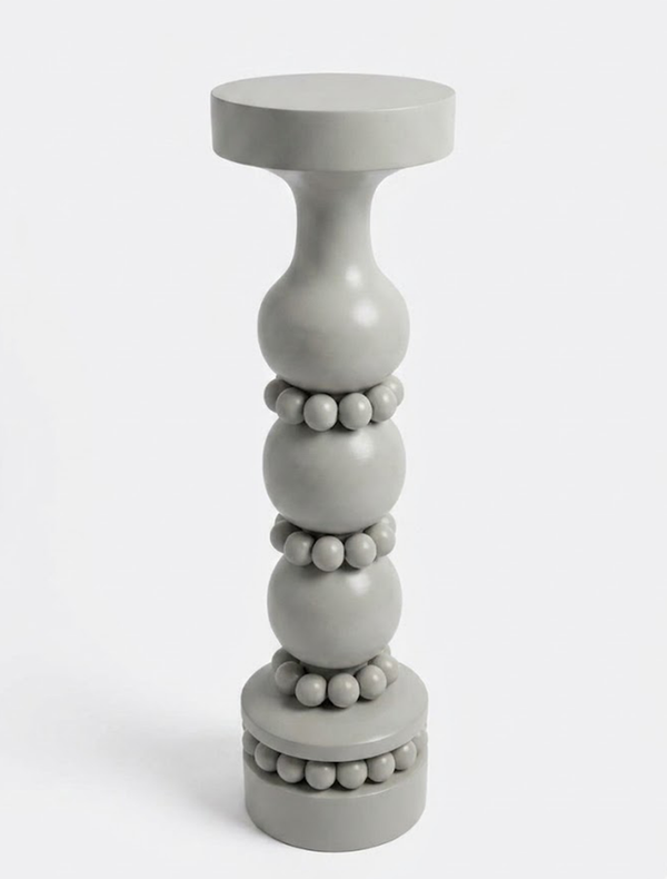 Pearl Table